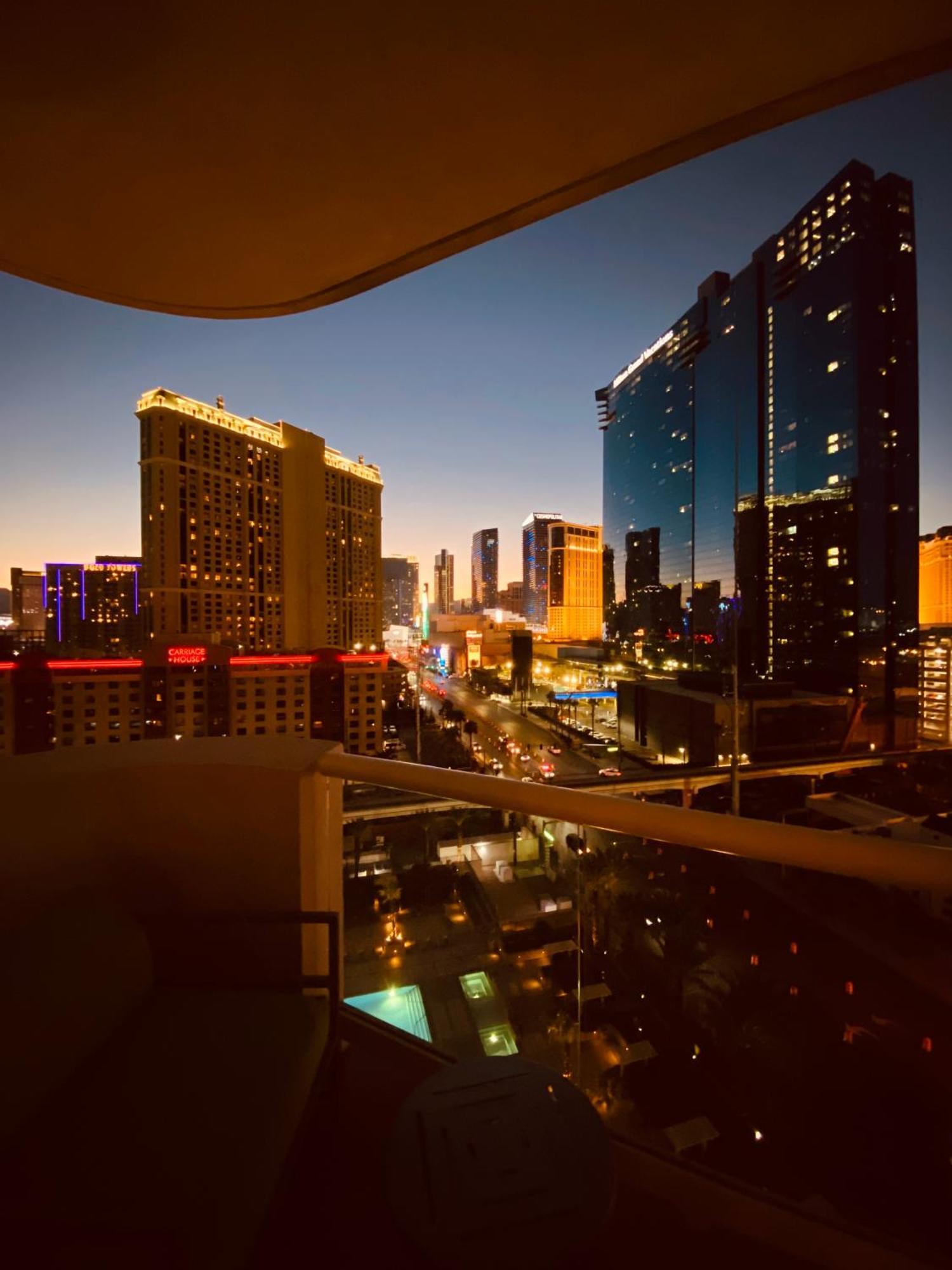 Strip & Sphere View! Privately Owned Condo Hotel-The Signature At Mgm Las Vegas Ngoại thất bức ảnh